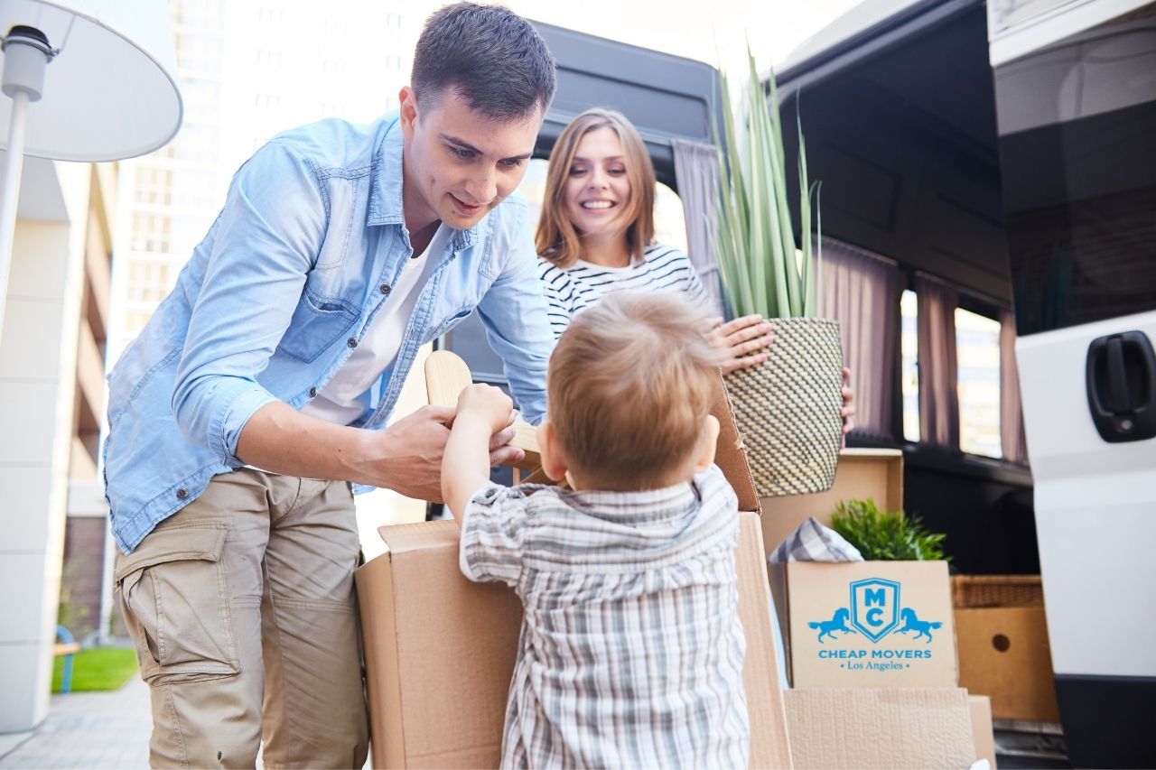  How to load a moving truck? Ultimate Guide