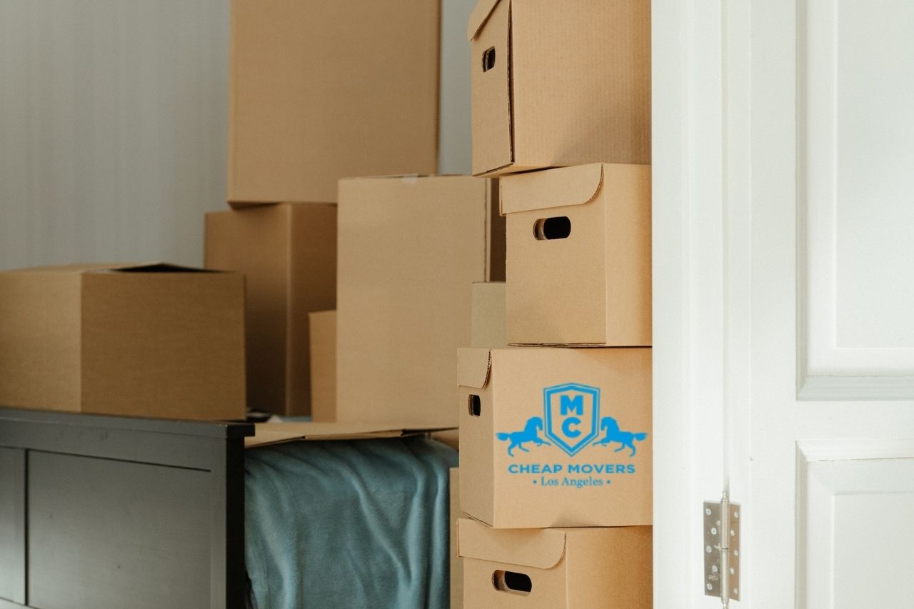  What to do before the movers arrive?