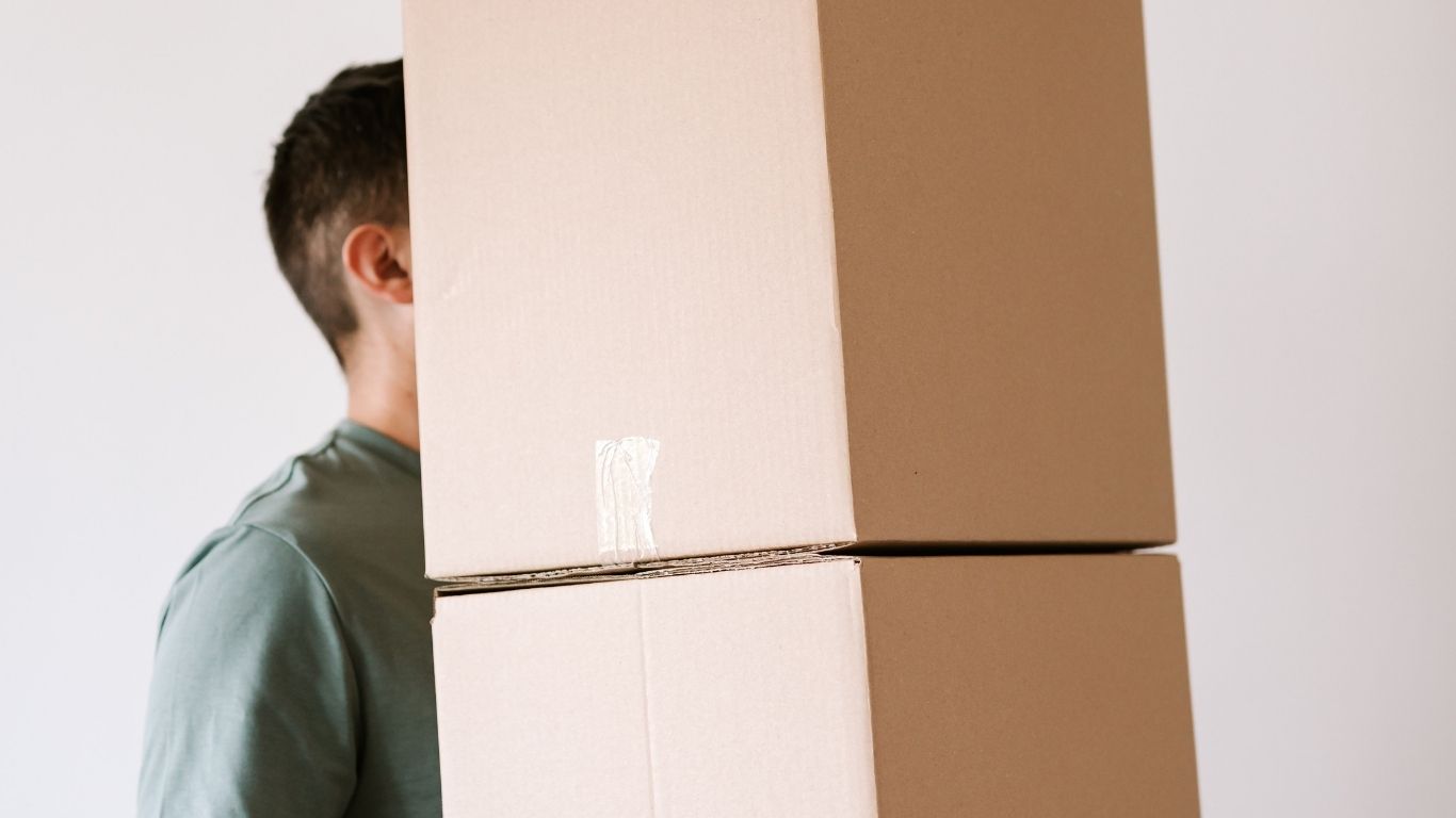  Saving Money on Your Move: Tips and Tricks for a Budget-Friendly Move